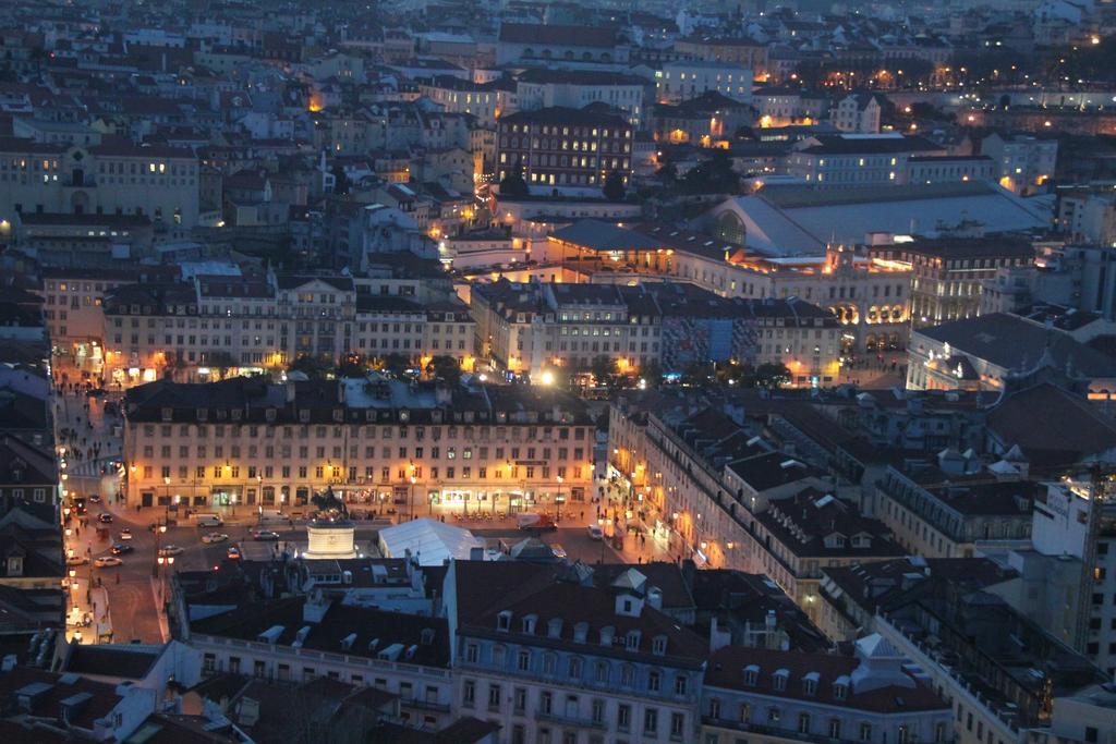 Visit Lisbon 4Fun - Anjos Apartment Exterior photo