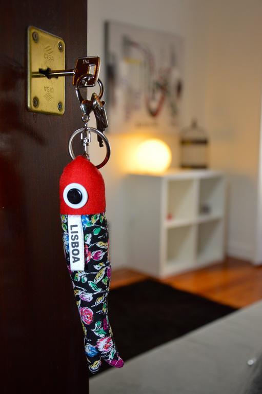 Visit Lisbon 4Fun - Anjos Apartment Exterior photo